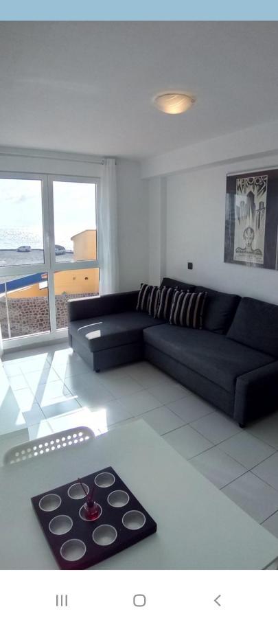 Un Dormitorio Frente Playa El Medano Εξωτερικό φωτογραφία